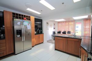 Photo 7- click for photo gallery